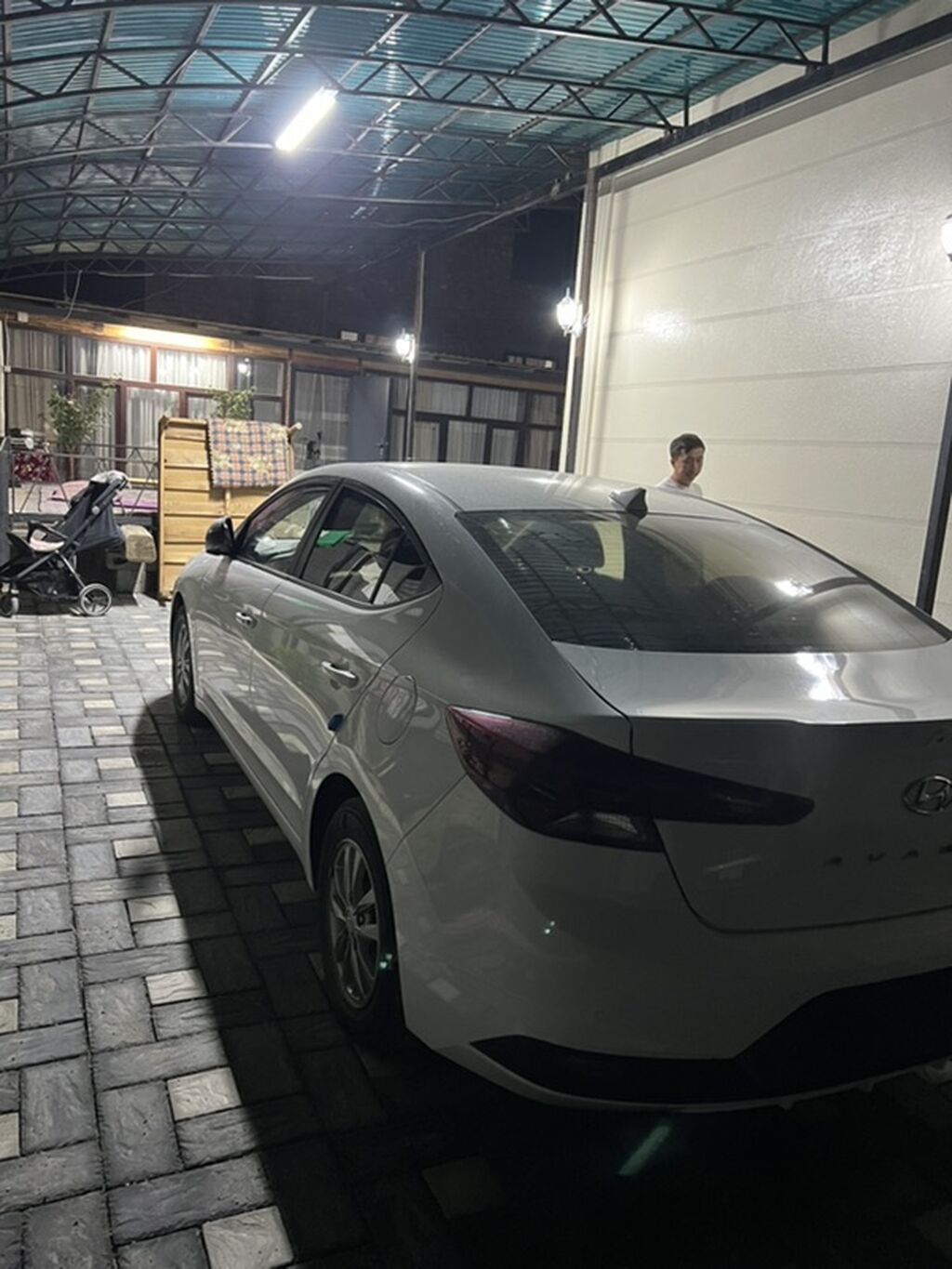 Hyundai Avante: 2019 г., 1.6 л, Автомат, Бензин, Седан: фото 3