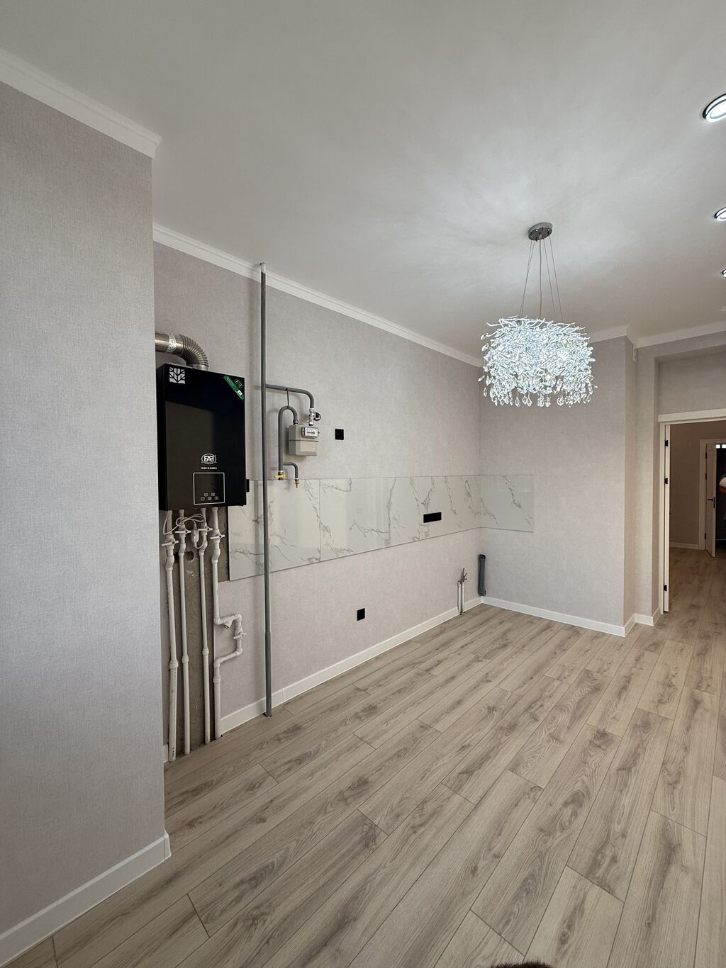 3 комнаты, 92 м², Тунгуч мкр Элитка, 11 этаж, Евроремонт: фото 4