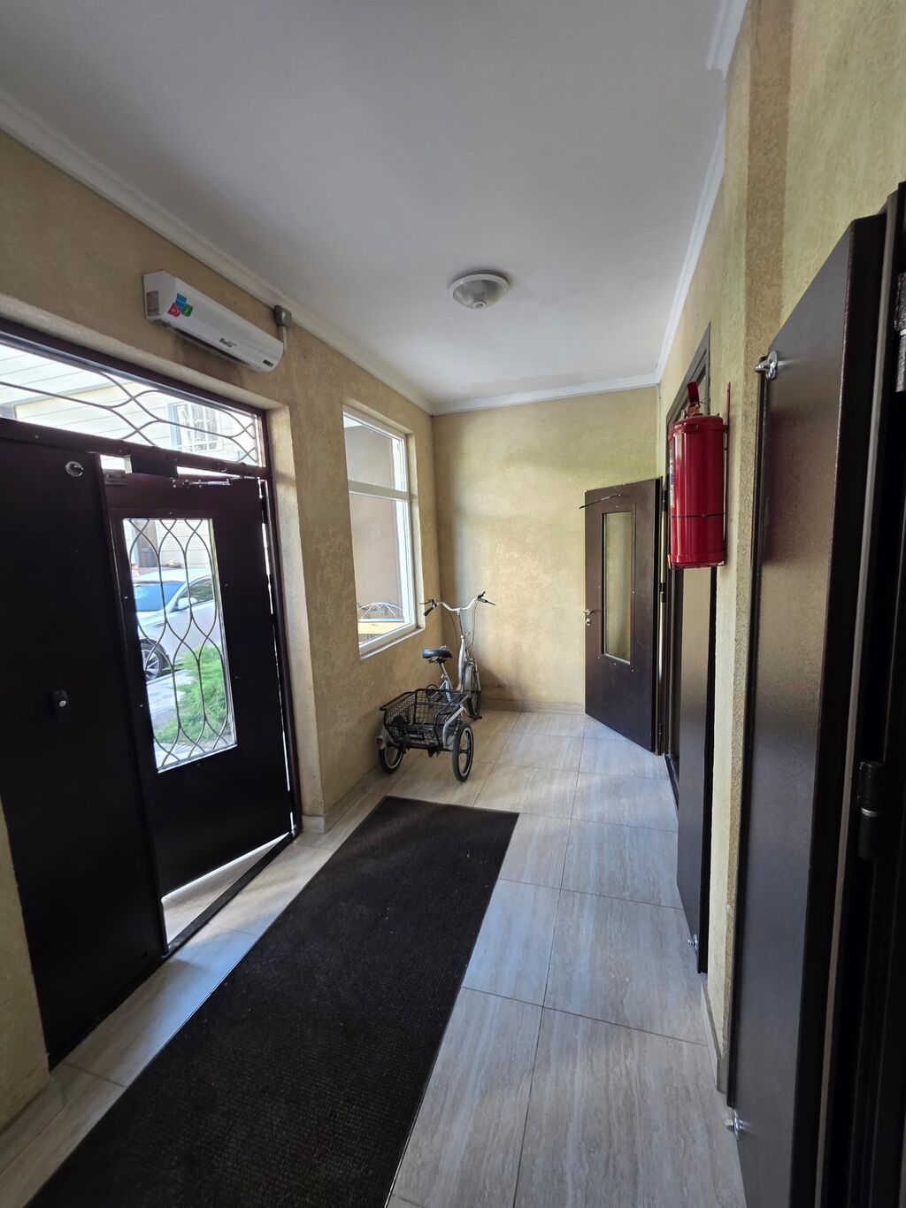 1 комната, 48 м², Южная Магистраль Элитка, 8 этаж, Дизайнерский ремонт: фото 2
