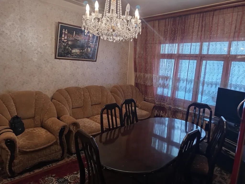 Gəncə, 4 otaqlı, Köhnə tikili, 120 kv. m