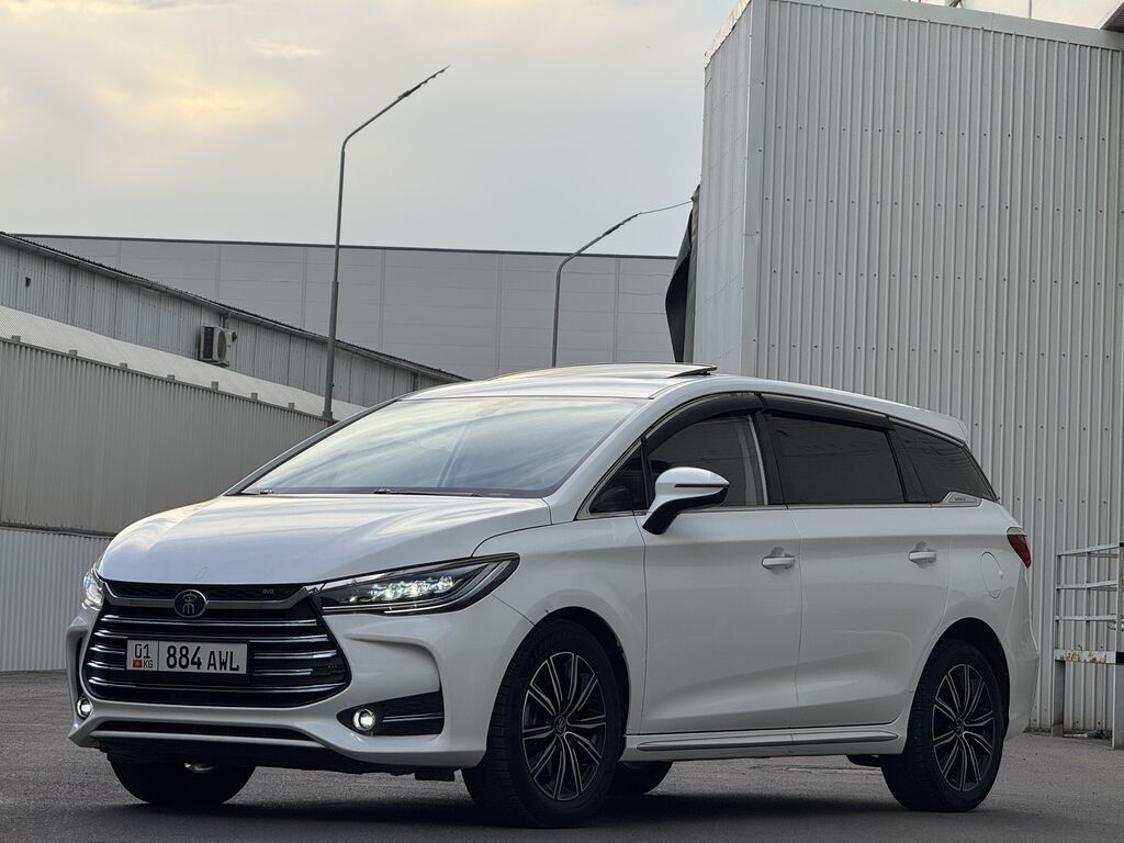BYD Song Max: 2020 г., 1.5 л, Автомат, Электромобиль: фото 5