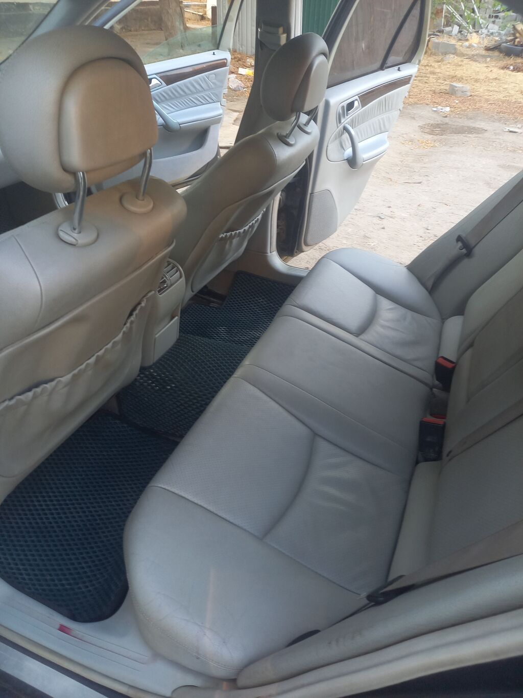 Mercedes-Benz C-Class: 2002 г., 3.2 л, Автомат, Бензин: фото 8