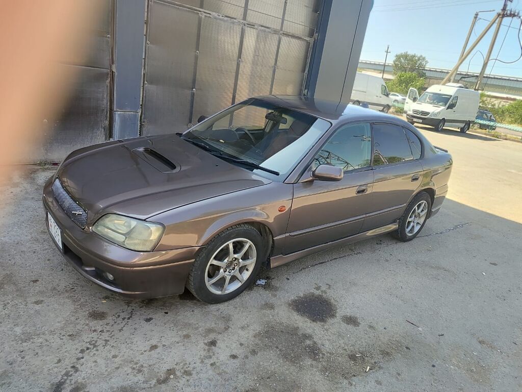 Subaru Legacy: 2001 г., Седан: фото 4