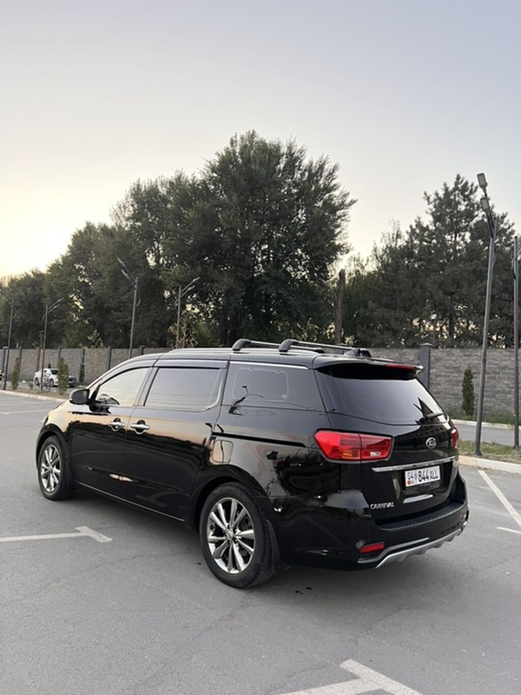 Kia Carnival: 2019 г., 2.2 л, Автомат, Дизель, Минивэн: фото 3