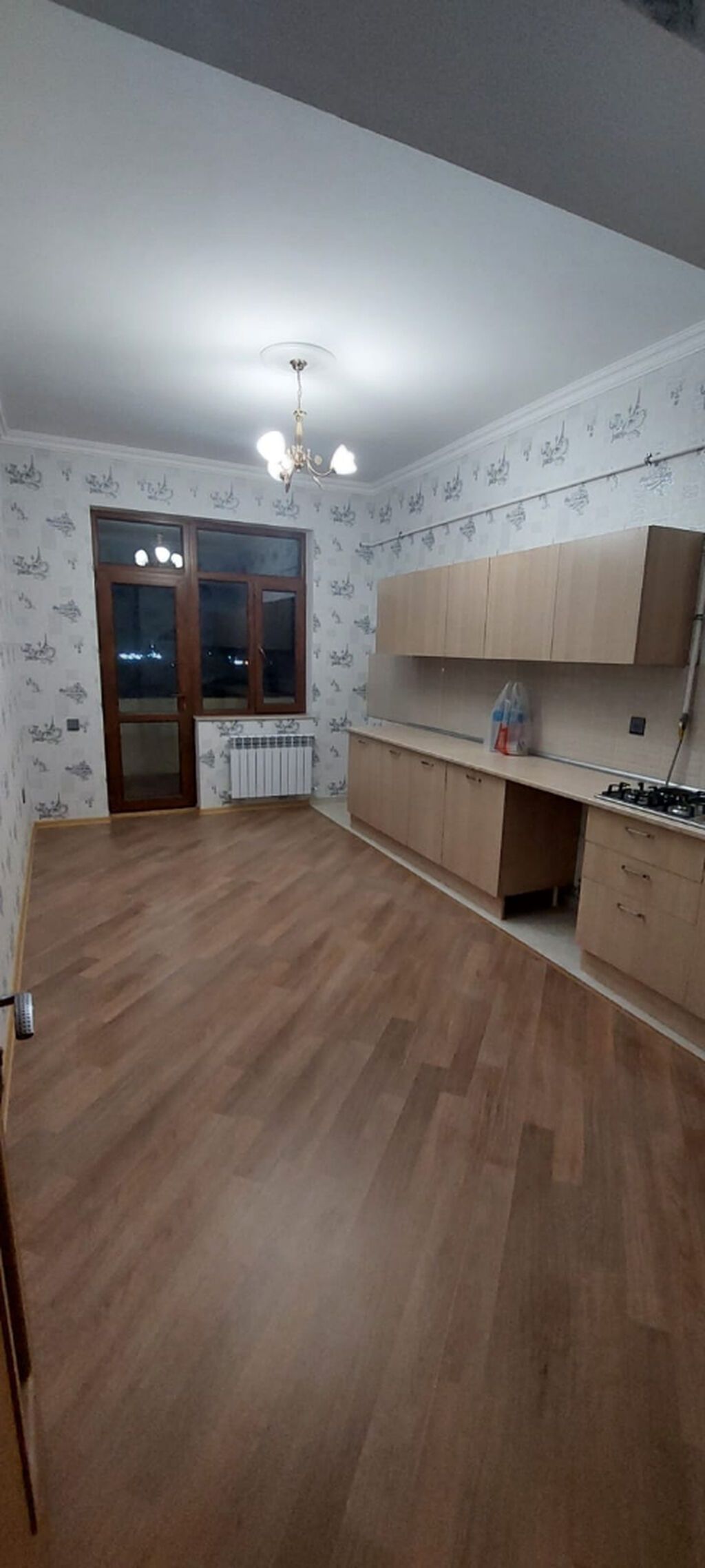 2 otaqlı, Yeni tikili, 102 kv. m