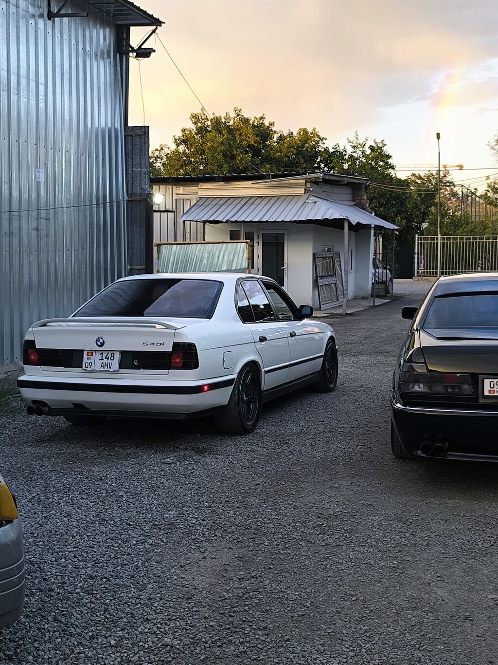 BMW 5 series: 1993 г., 4.4 л, Механика, Бензин, Седан: фото 2