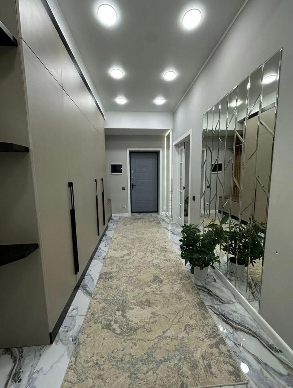 3 комнаты, 97 м², ул. Кулатова / Матросова 11 этаж: фото 3