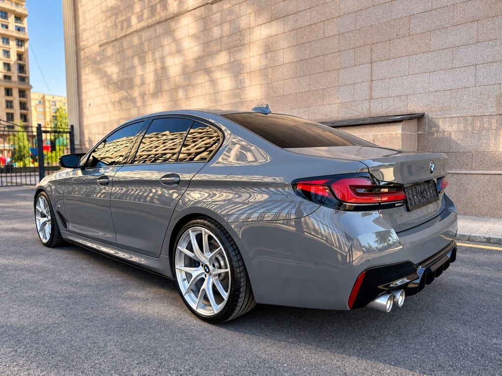 BMW 5 series: 2021 г., 2 л, Автомат, Бензин, Седан: фото 2