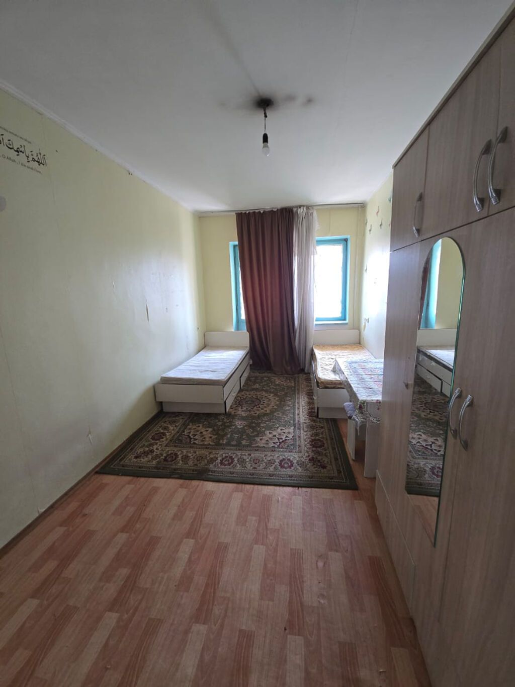 2 комнаты, 42 м², Ошский рынок / базар Индивидуалка, 4 этаж, Косметический ремонт: фото 1