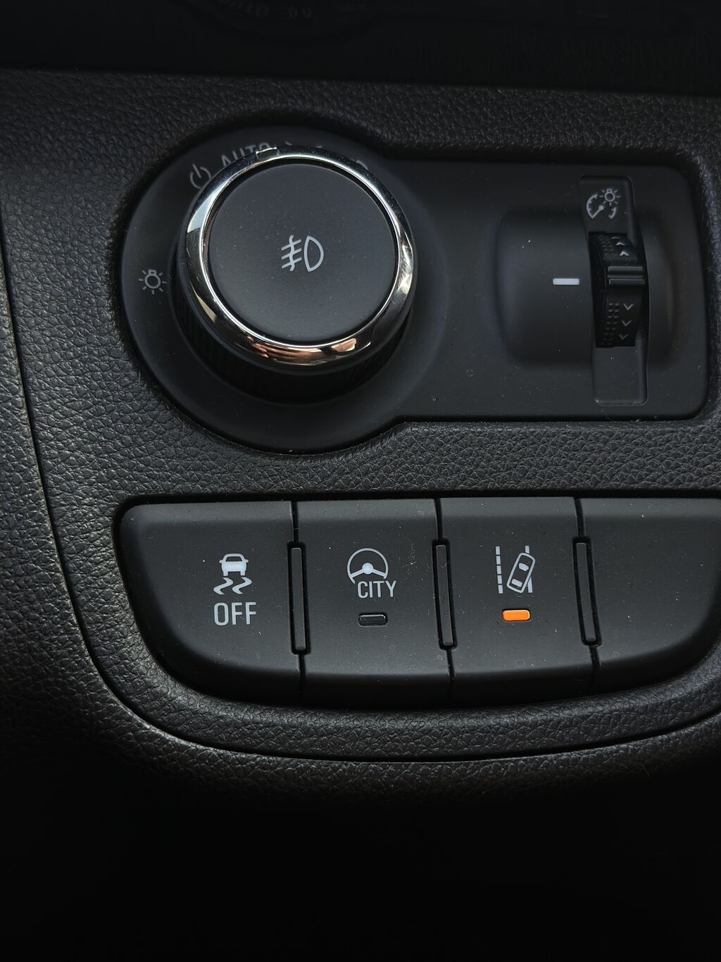 Chevrolet Spark: 2017 г., 1 л, Вариатор, Бензин, Хэтчбэк: фото 8