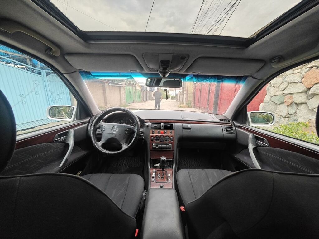 Mercedes-Benz E-Class: 2002 г., 2.7 л, Автомат, Дизель, Универсал: фото 7