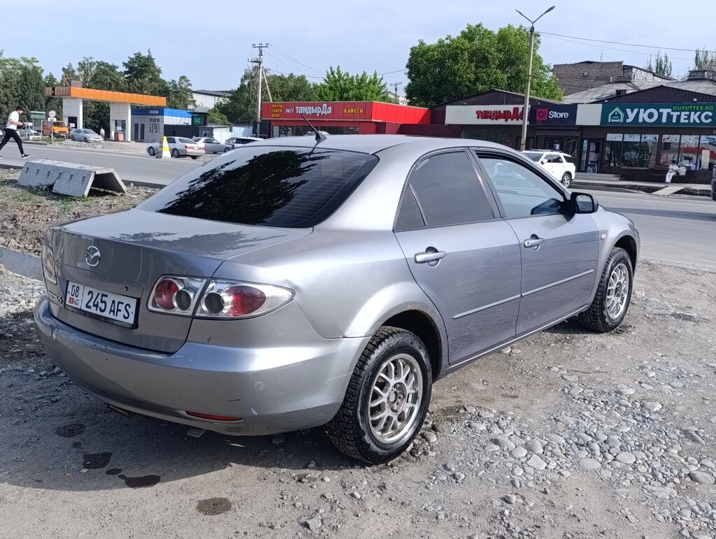 Mazda 6: 2003 г., 2 л, Автомат, Седан: фото 3
