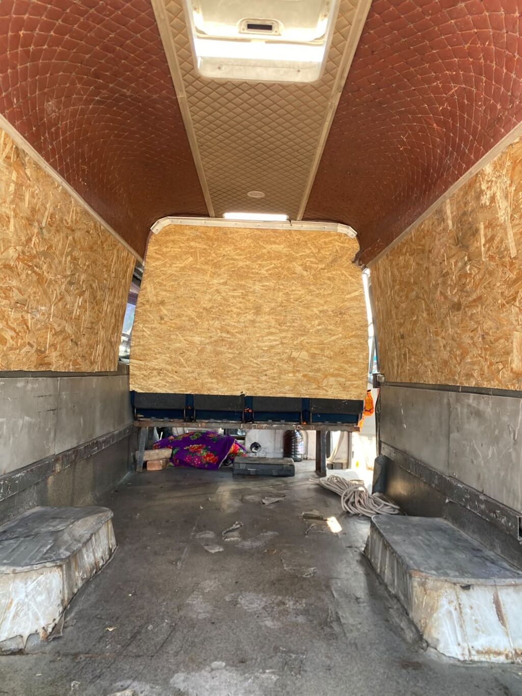 Грузовой фургон Mercedes‑Benz Sprinter, длинная база: фото 5