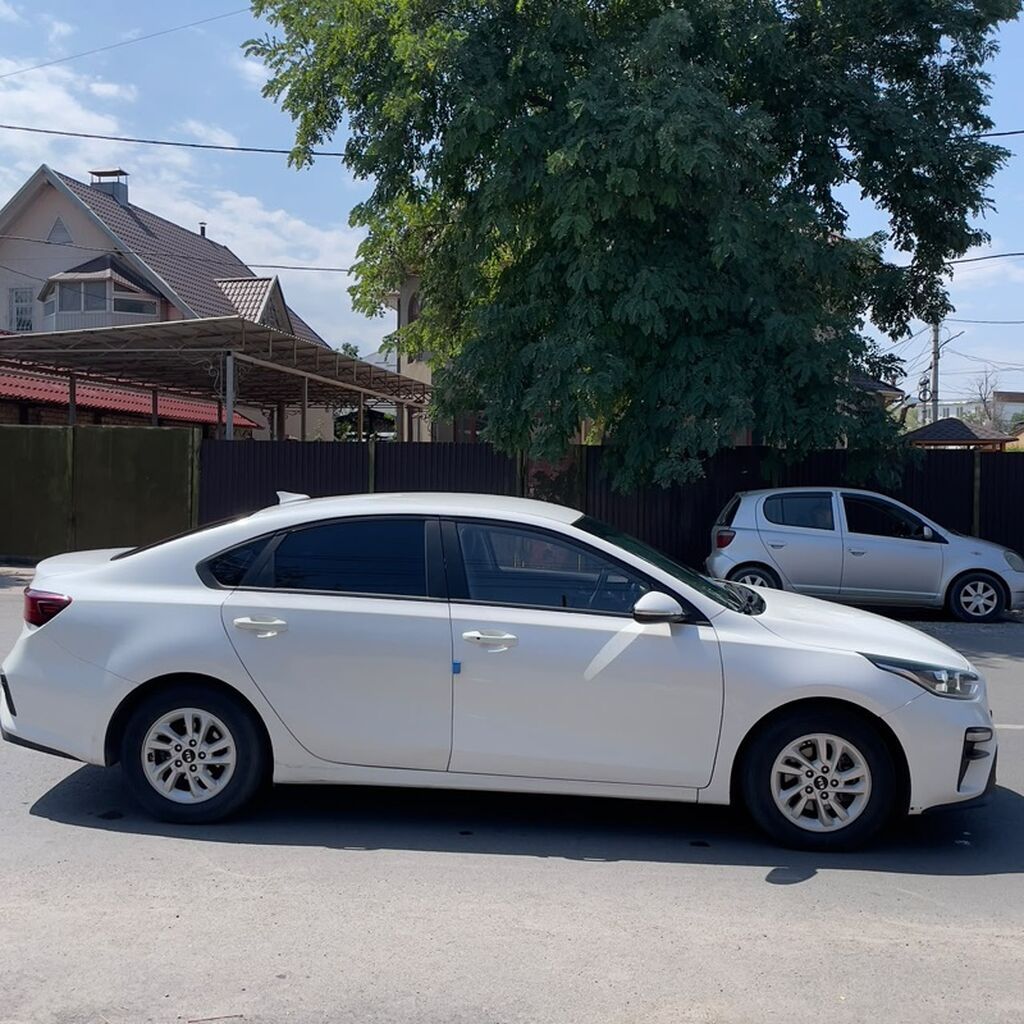 Kia K3: 2019 г., 1.6 л, Автомат, Бензин, Седан: фото 2