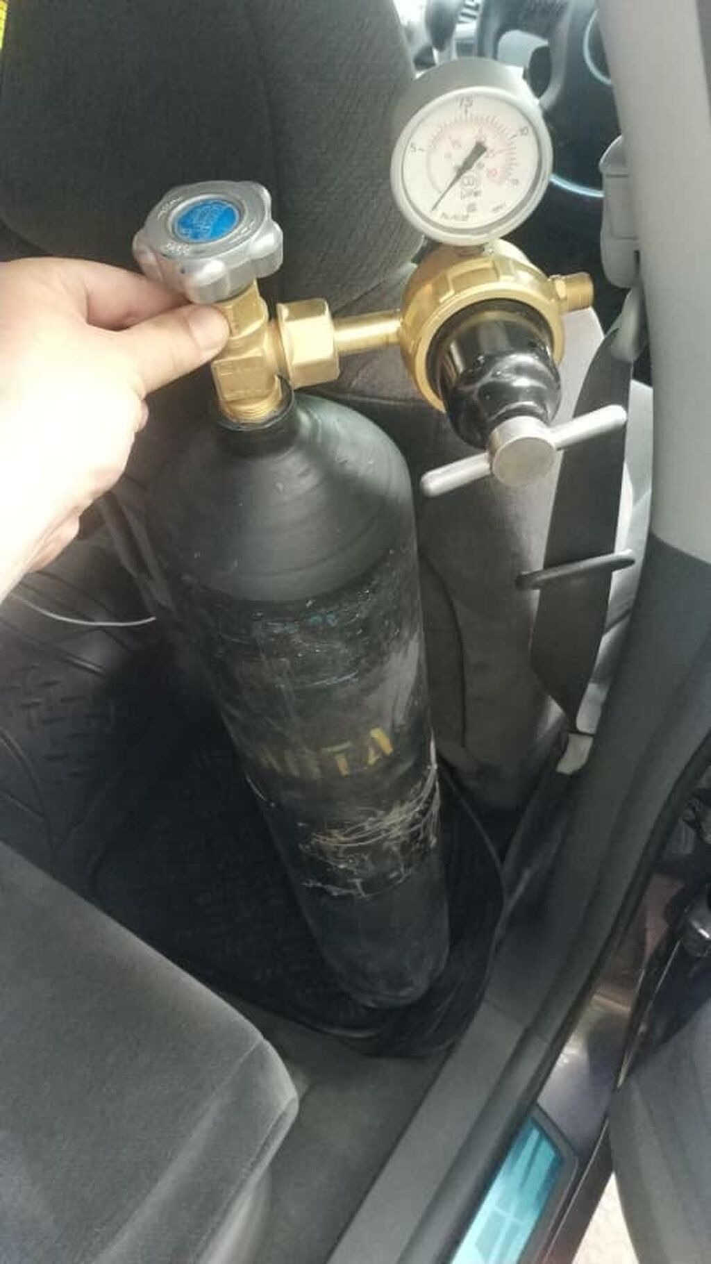 Реализуем углекислоту co2 в баллонах. для установок разливного пива: фото 5