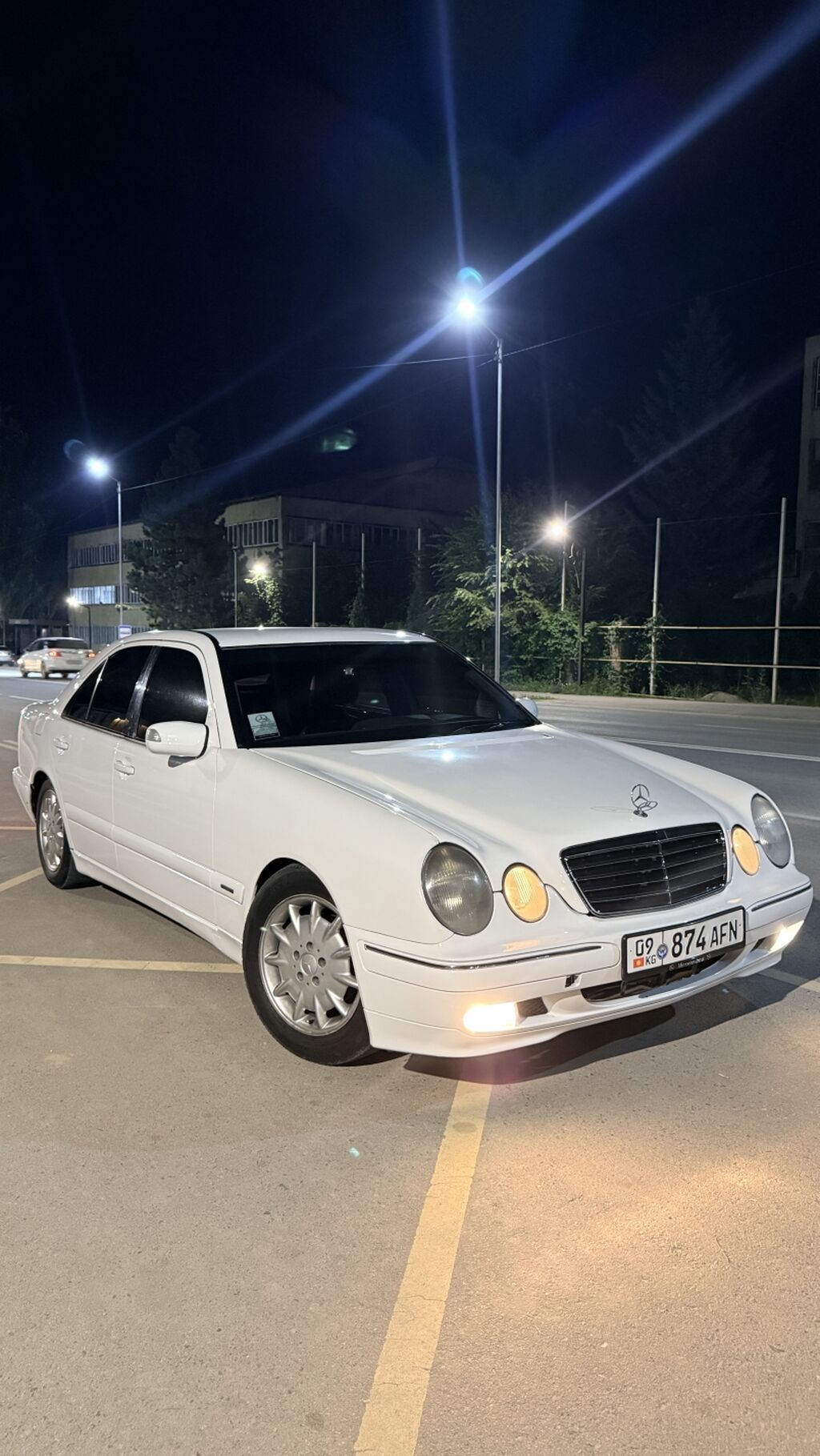 Mercedes-Benz E-Class: 2001 г., 2.2 л, Механика, Дизель, Седан: фото 7