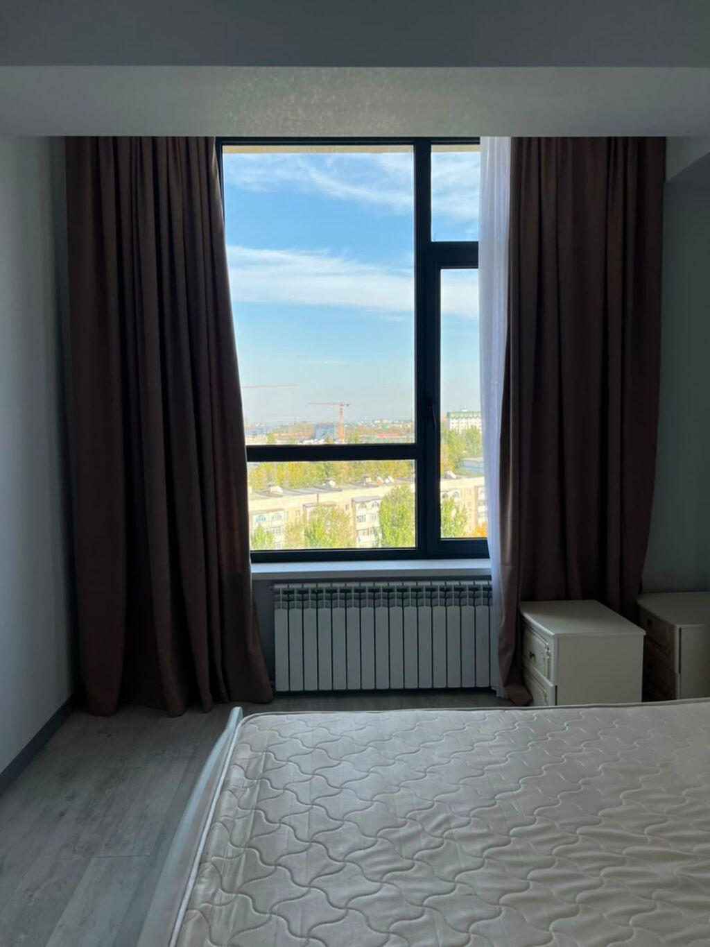 Сдается 2 комнатная кв асанбай 75 м2 11/15 этажность 1200+ деп ID: фото 6
