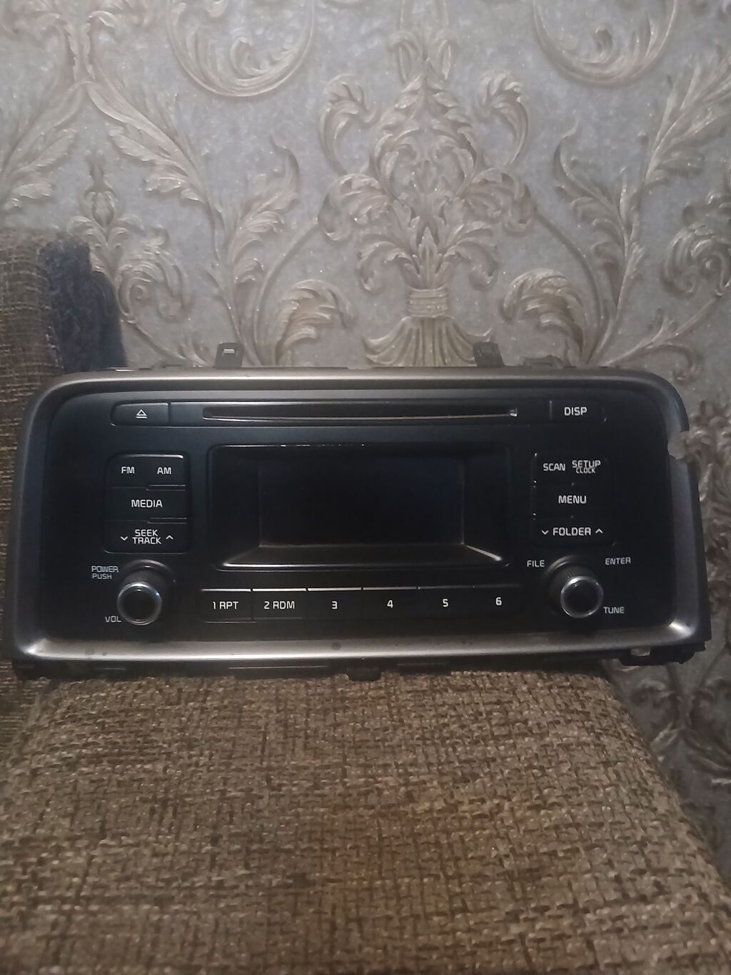 Магнитола от Hyundai Sonata