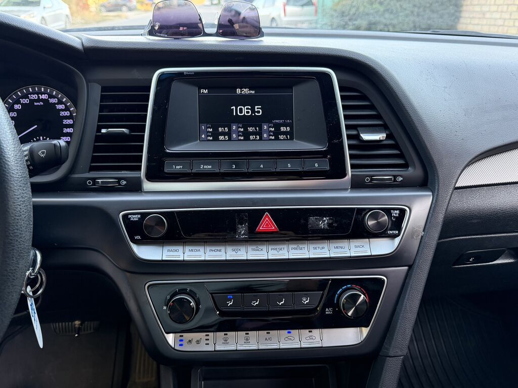 Hyundai Sonata: 2020 г., 2 л, Автомат, Газ, Седан: фото 8