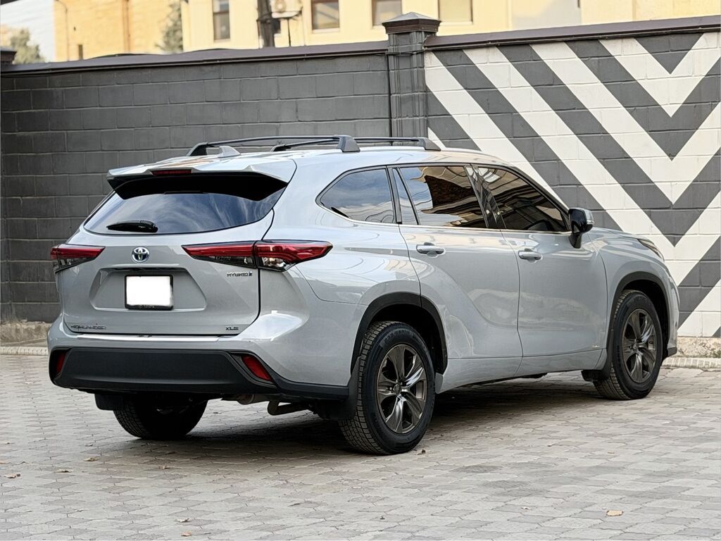 Toyota Highlander: 2021 г., 2.5 л, Вариатор, Гибрид, Внедорожник: фото 5