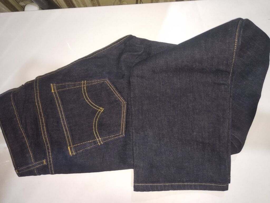 Джинсы levis стильные расцветки посатка отлично,тонкие и: фото 4