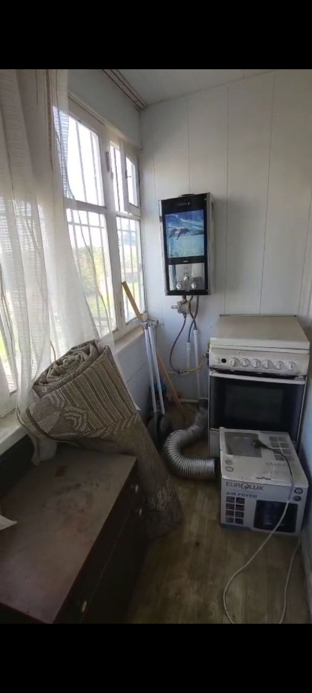 Texnalogiyanin yaninda ev kiraye verilir aile ve telebe qizlara 300