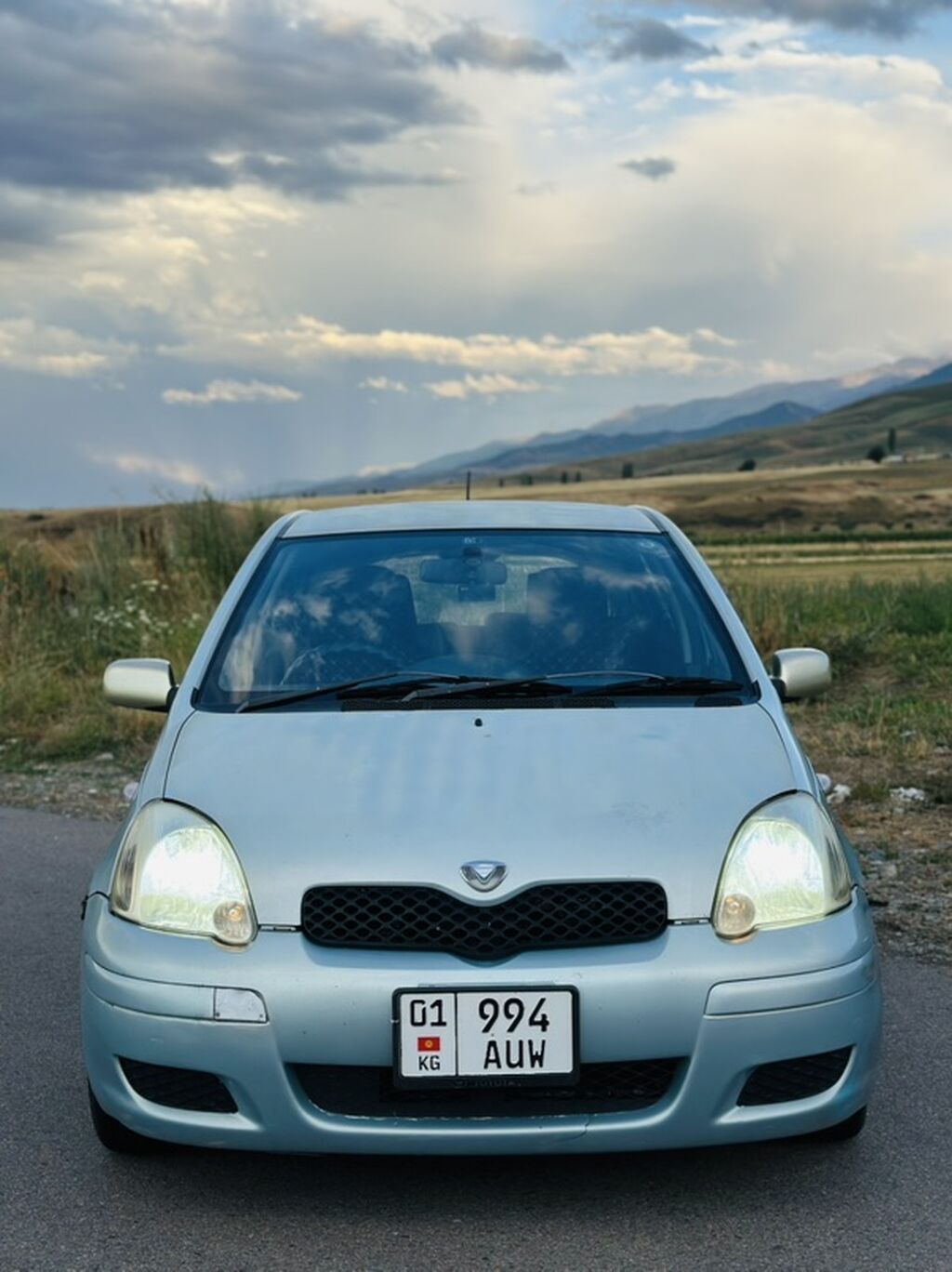 Продаю Toyota Visz Год выпуска 2003 Двигатель 1.3 Автомат Цвет: фото 4