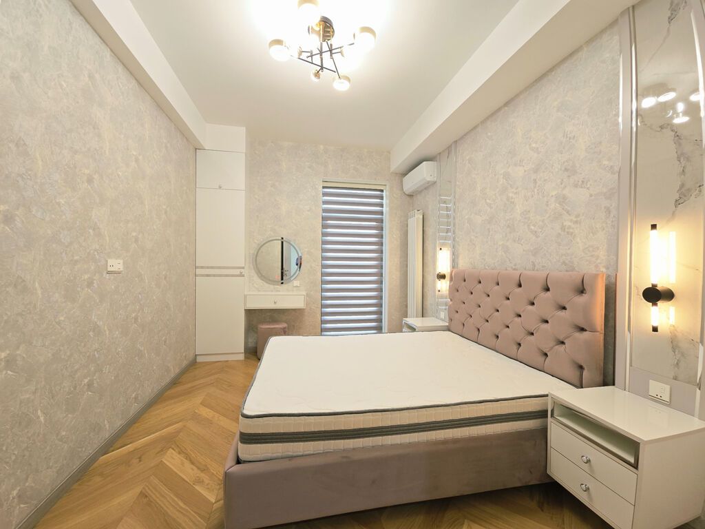 Ağ şəhər, 3 otaqlı, Yeni tikili, m. Xətai, 145 kv. m