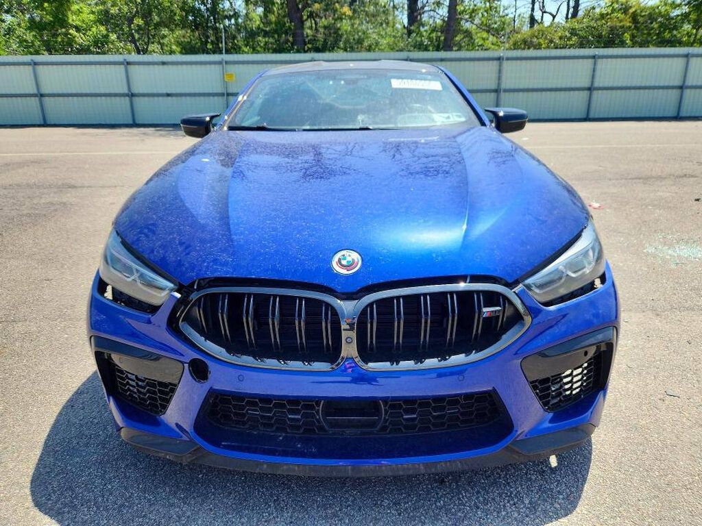 BMW M8