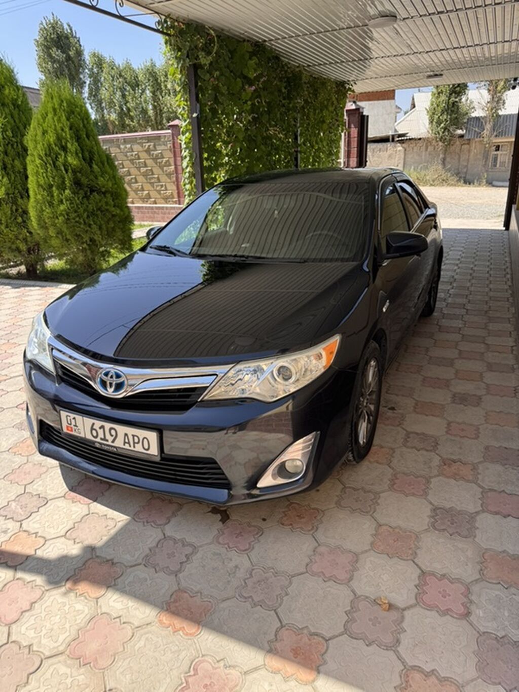 Toyota Camry: 2012 г., 2.5 л, Автомат, Гибрид, Седан: фото 1
