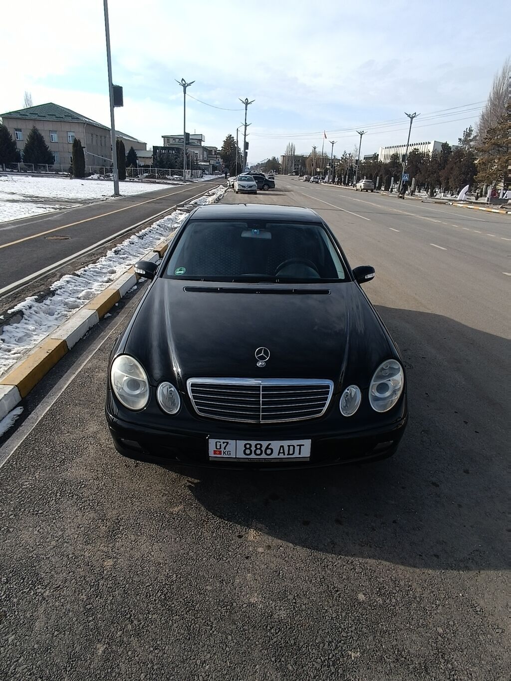 Mercedes-Benz E-Class: 2005 г., 3 л, Автомат, Бензин, Седан: фото 3