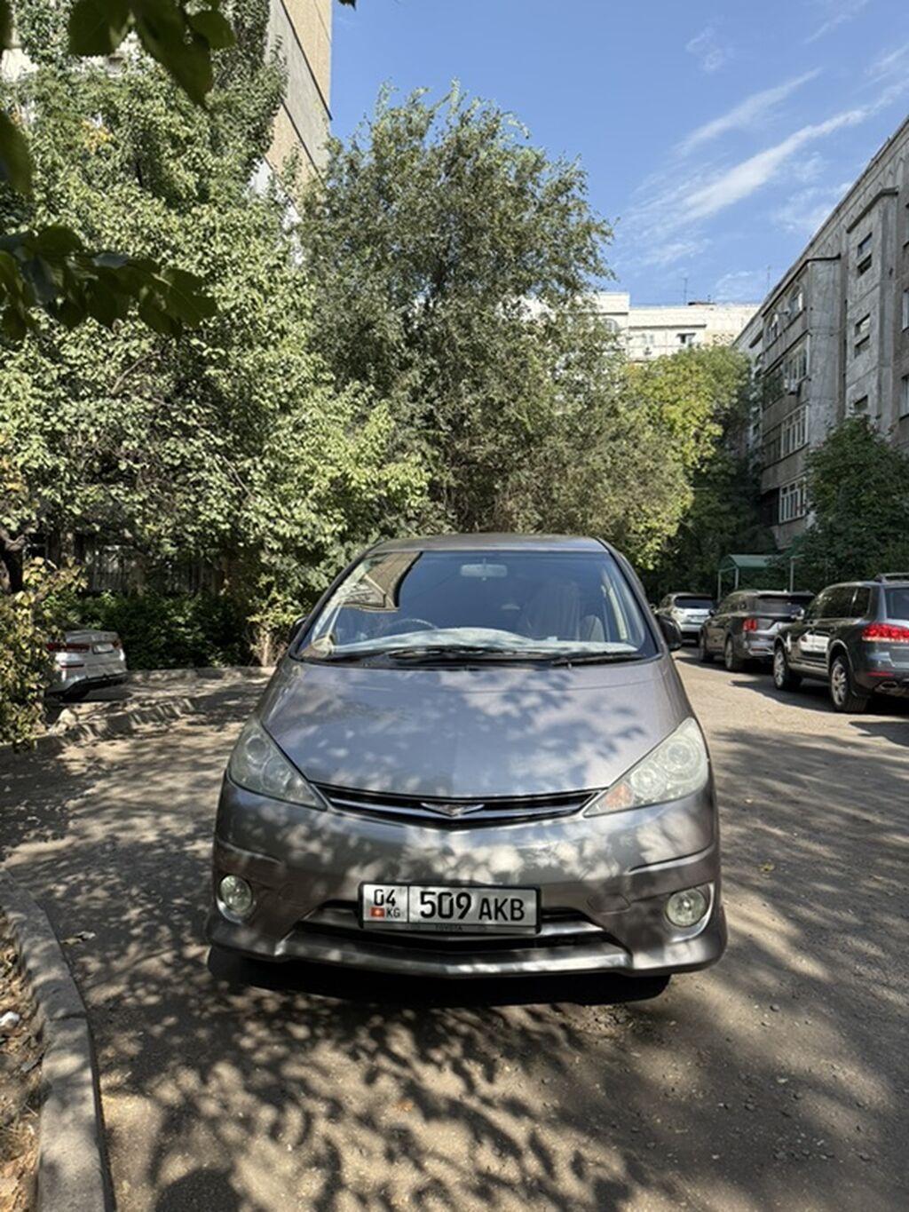 Toyota Estima: 2005 г., 2.4 л, Автомат, Бензин, Минивэн: фото 4