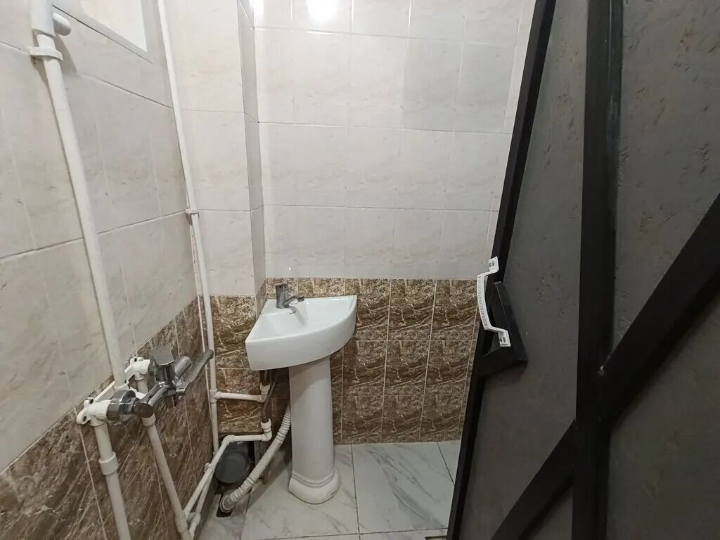 20 м², 1 комната, Старый толчок рынок / базар, Только парням: фото 7