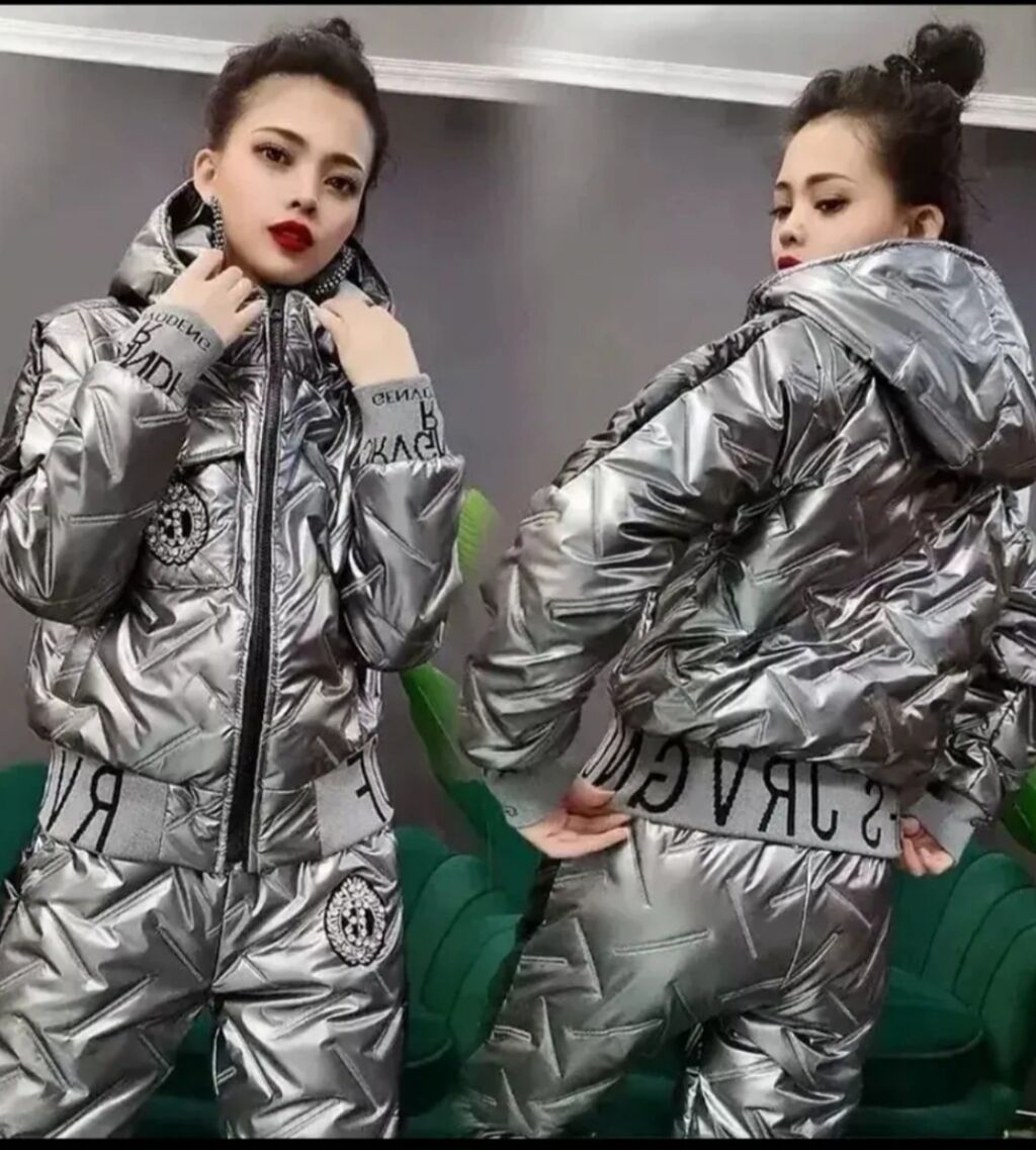 НОВЫЙ супер стильный, тёплый, привозной, зимний костюмчик (курточка со: фото 2