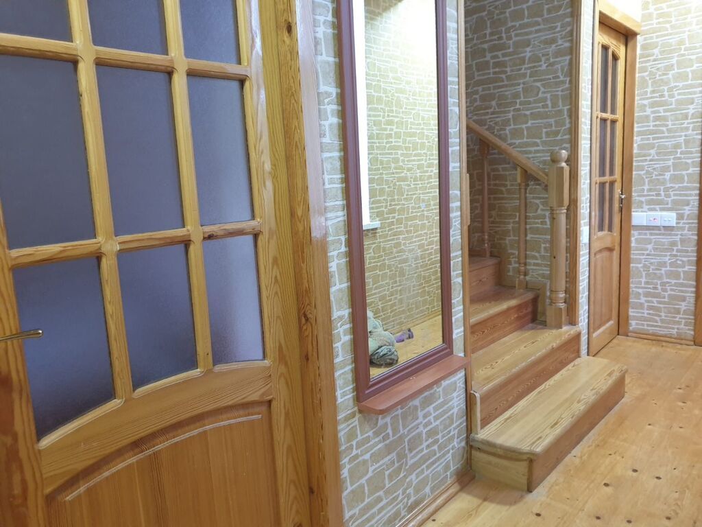 Əşyalı!!! Satılır 6 otaqlı həyət evi/bağ evi 113 m² Tecili!!!Qubanin