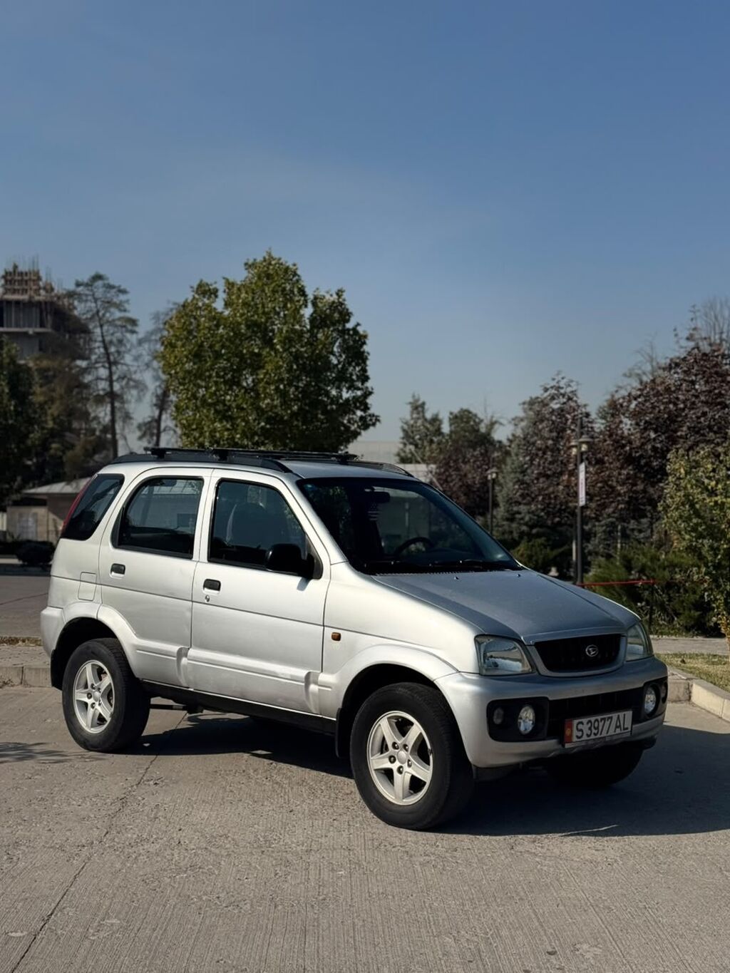 Daihatsu Terios: 2003 г., 1.3 л, Механика, Бензин, Внедорожник: фото 3