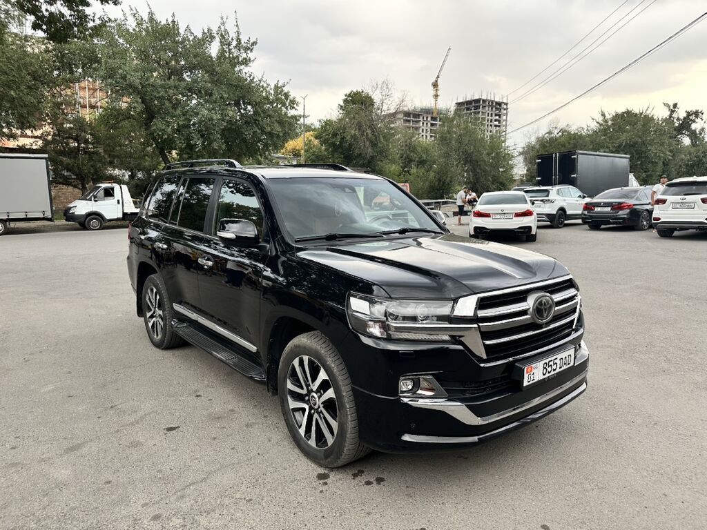 Toyota Land Cruiser: 2019 г., 4.6 л, Автомат, Бензин, Внедорожник: фото 5