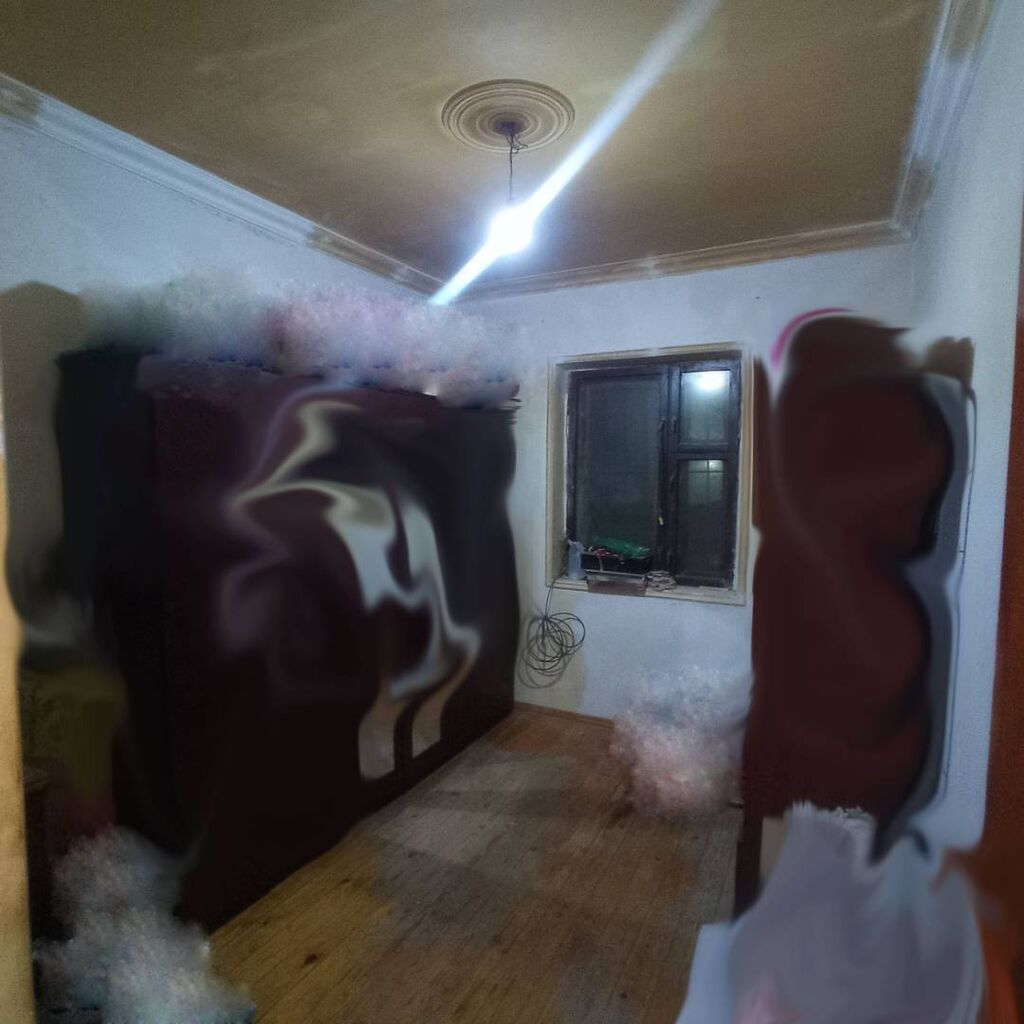 Binəqədi qəs. 5 otaqlı, 110 kv. m, Orta təmir