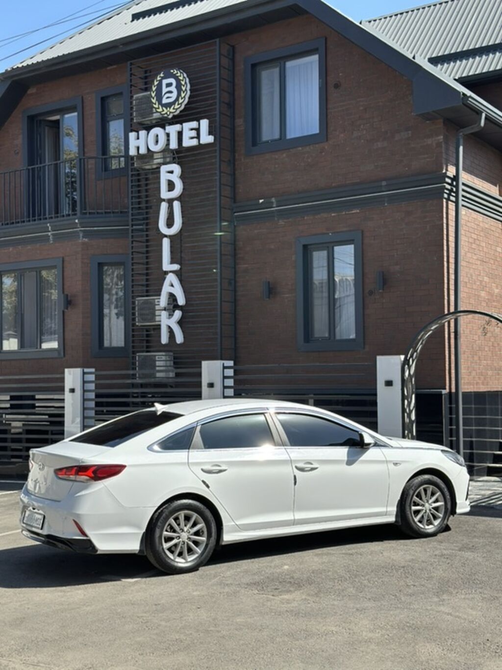 Hyundai Sonata: 2018 г., 2 л, Автомат, Газ, Седан: фото 3