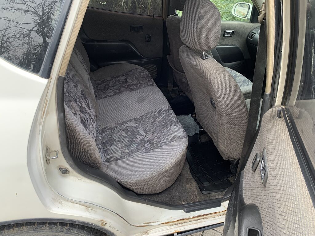 Toyota Duet: 1999 г., 1 л, Автомат, Бензин, Хэтчбэк: фото 6