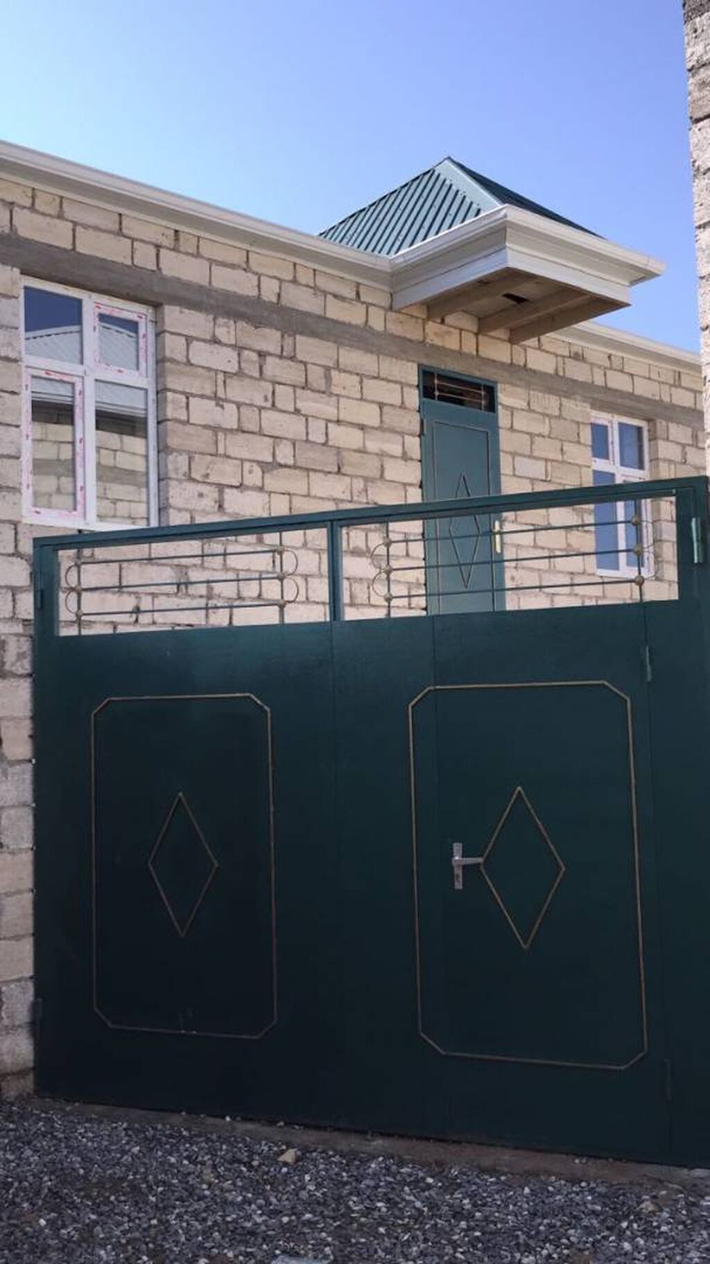 Masazır 2 otaqlı, 42 kv. m, Kredit var, Təmirsiz