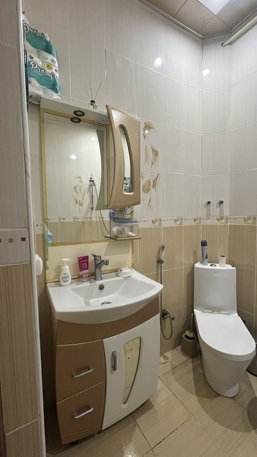 Sumqayıt, 3 otaqlı, Köhnə tikili, 92 kv. m
