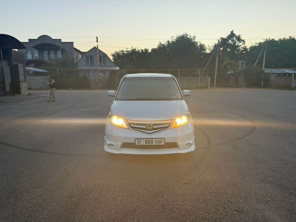 Honda Elysion: 2006 г., 3 л, Автомат, Бензин, Минивэн: фото 3