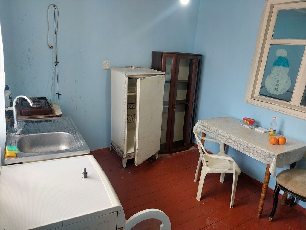 Sabunçu ray.Bakıxanov qəsəbəsi(Razin).Təmrili bir otaq,bir kuxna
