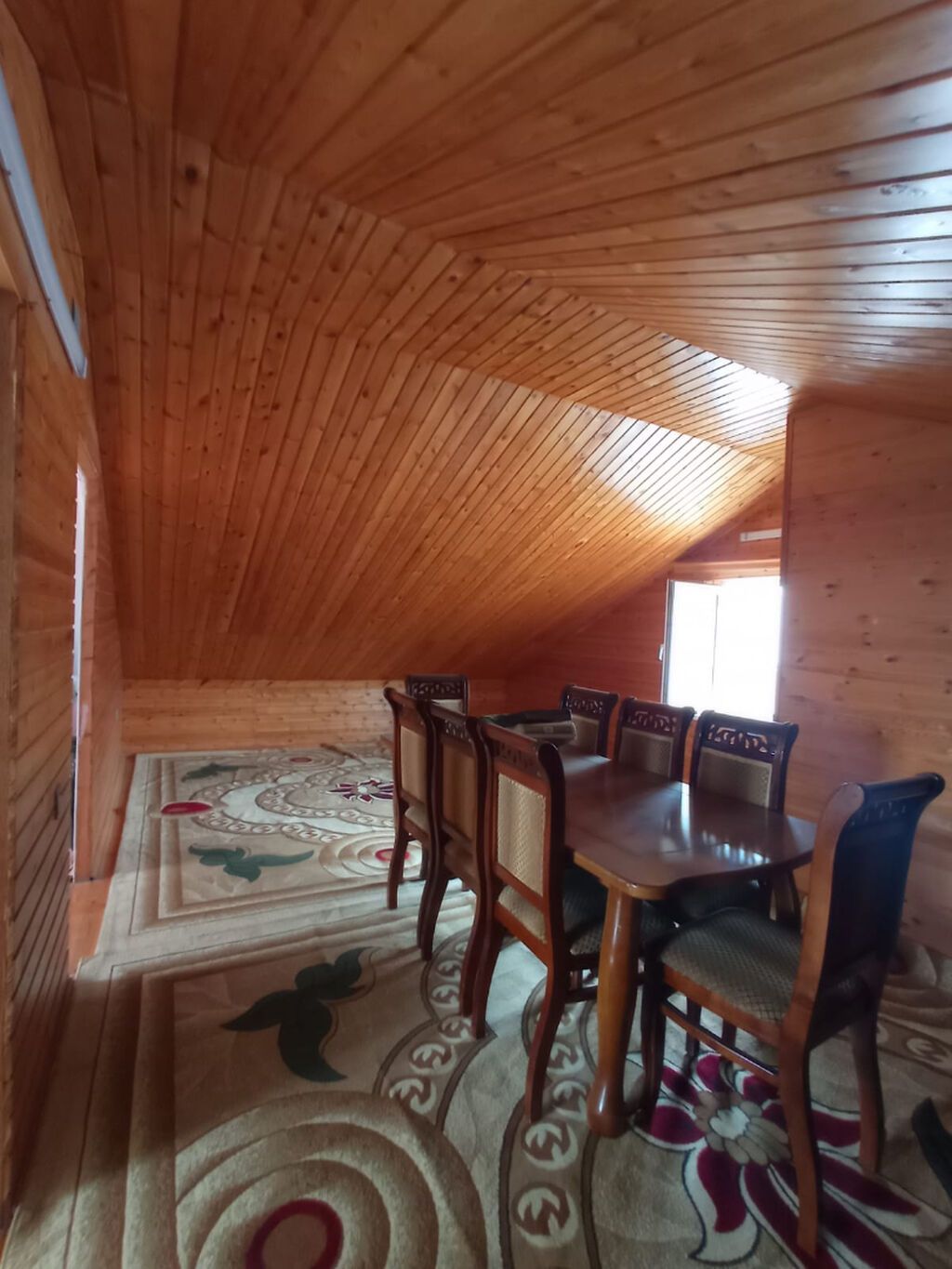 6 otaqlı, 168 kv. m, Kredit var, Orta təmir