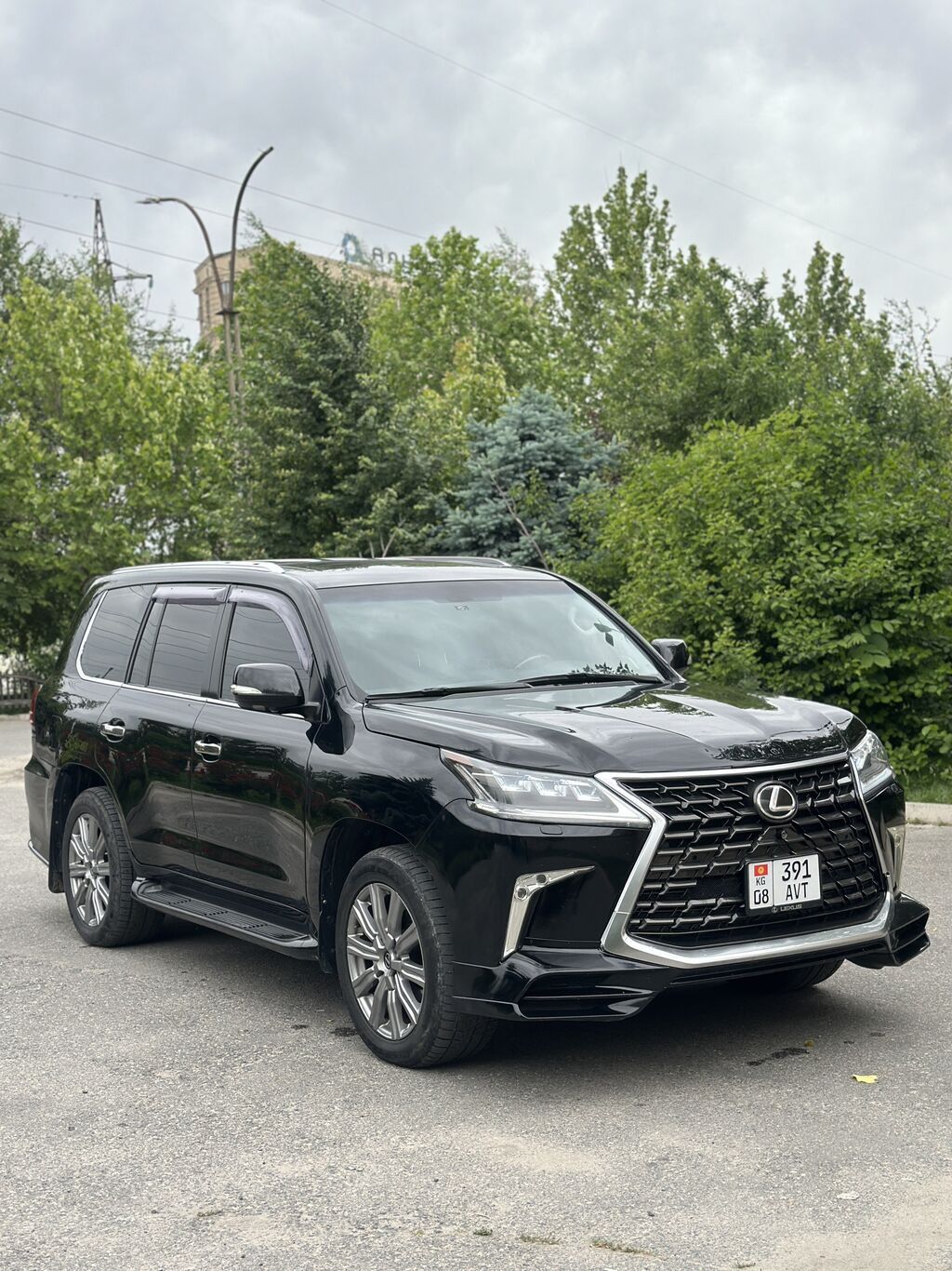 Lexus LX: 2009 г., 5.7 л, Автомат, Газ, Внедорожник: фото 7