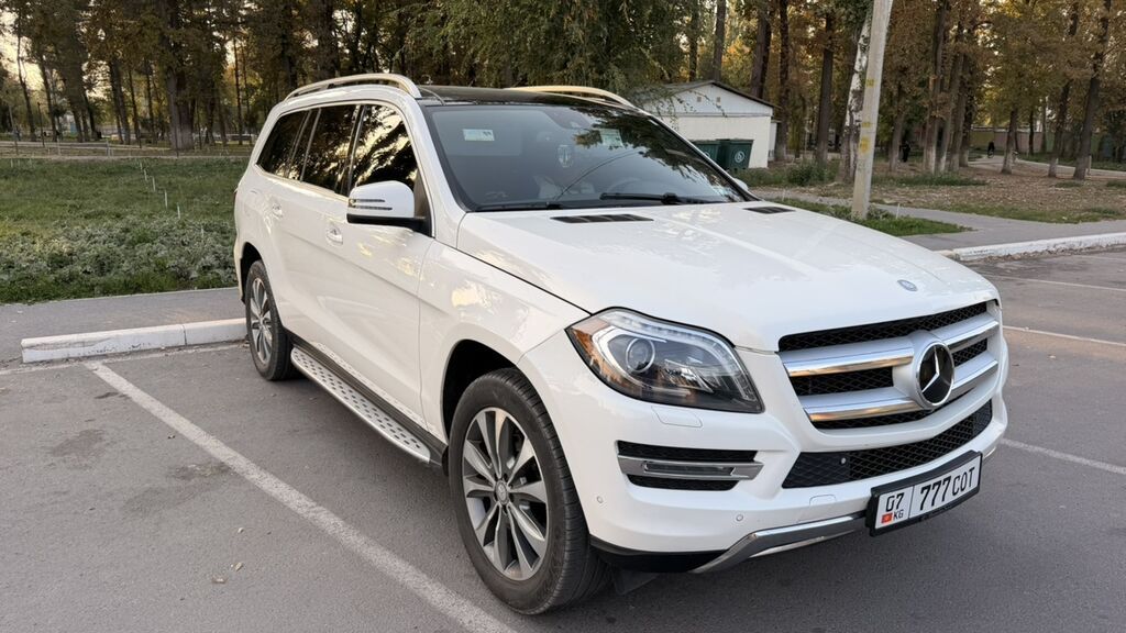 Mercedes-Benz GL-Class: 2015 г., 3 л, Автомат, Бензин, Внедорожник: фото 7