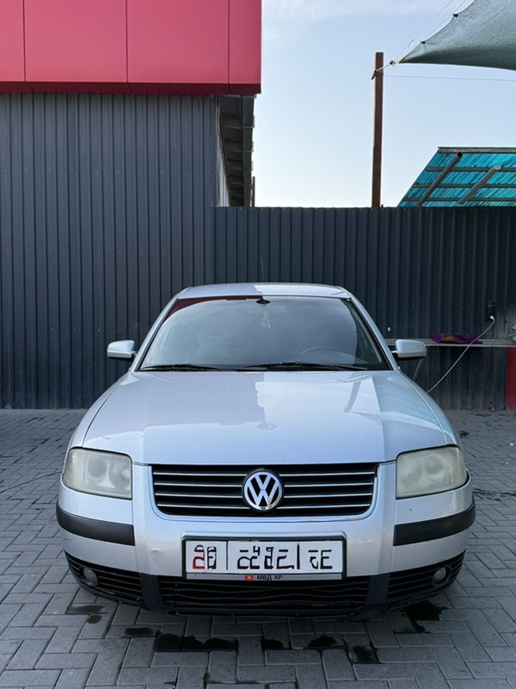 Volkswagen Passat: 2000 г., Седан: фото 2