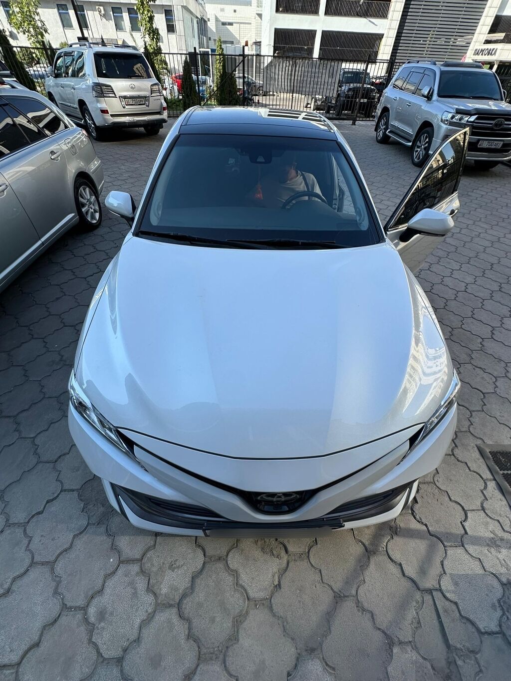 Toyota Camry: 2019 г., 2.5 л, Автомат, Бензин, Седан: фото 5
