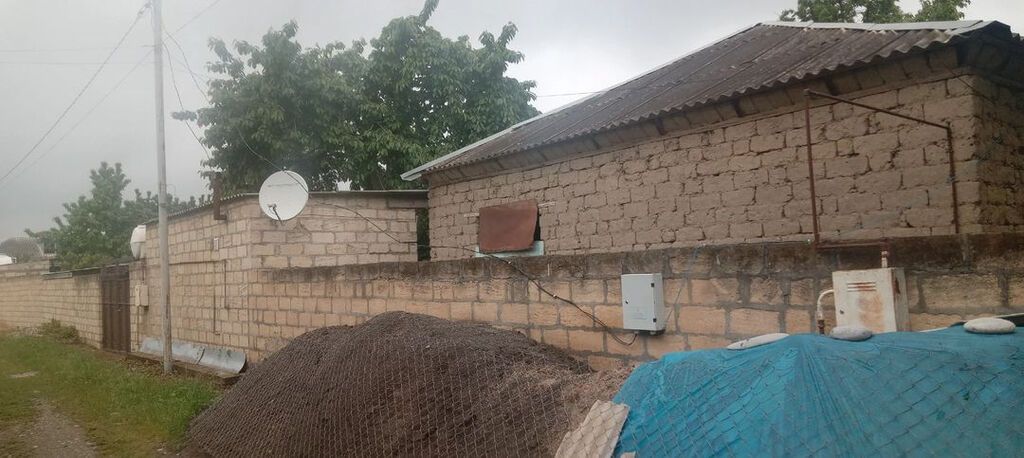 4 otaqlı, 87 kv. m, Kredit yoxdur, Təmirsiz
